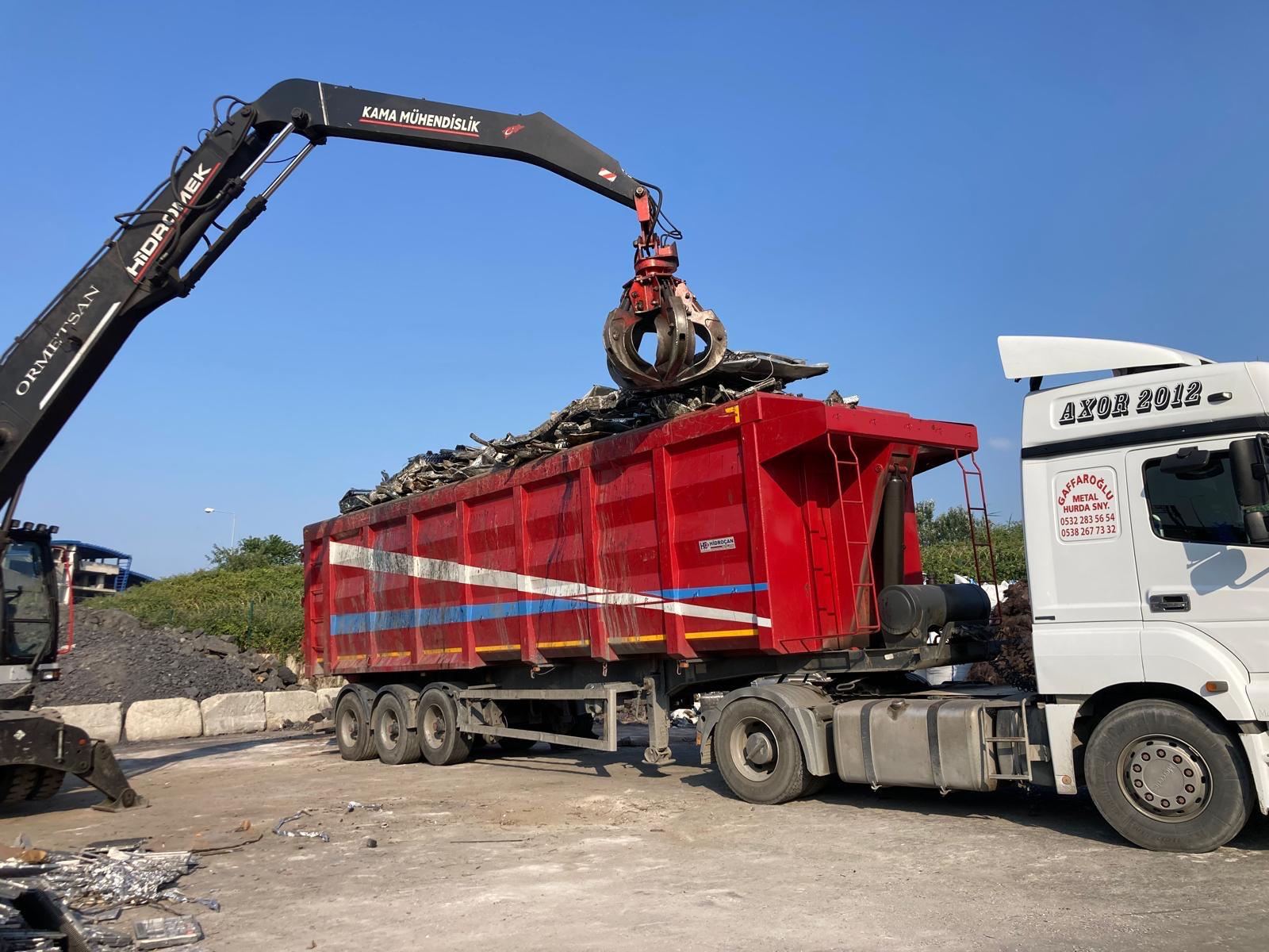 WhatsApp Image 2025-10-14 at 22.32.00